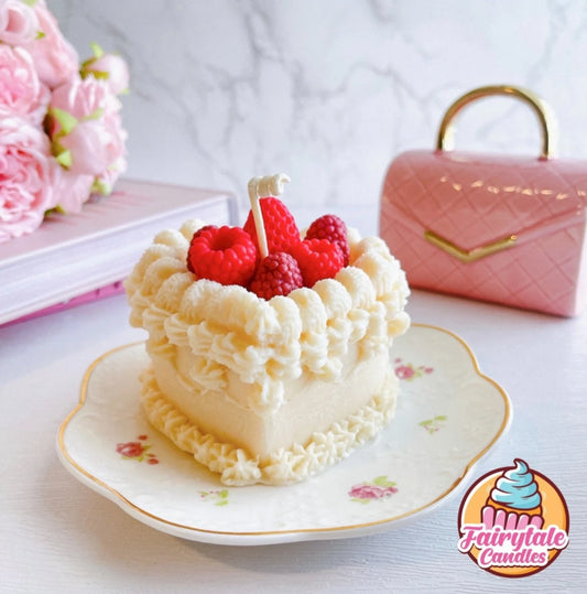 9oz Red Berries Cake Candle