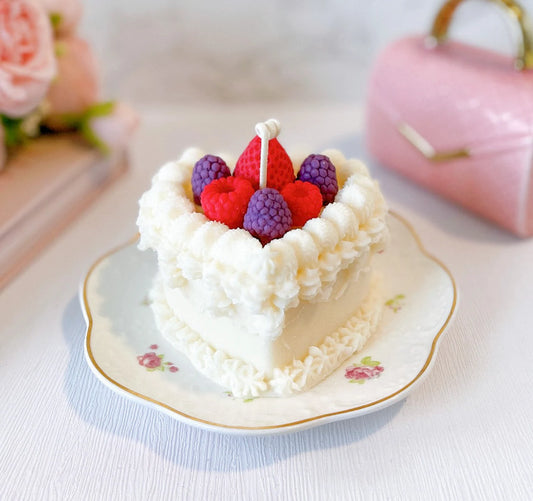 9oz Purple Berries Cake Candle