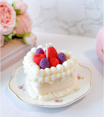 9oz Purple Berries Cake Candle
