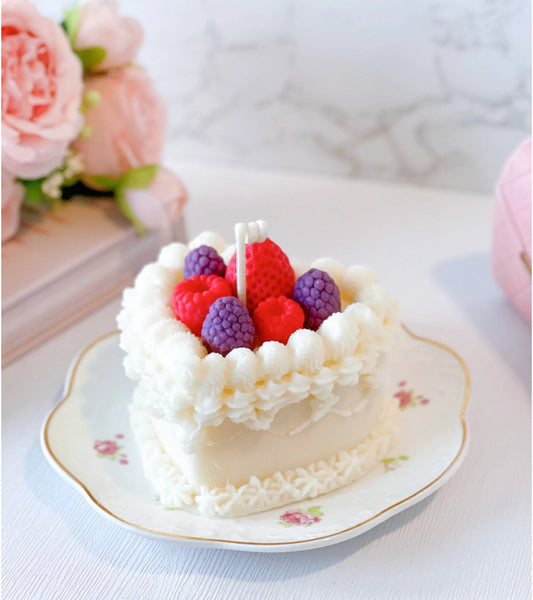 9oz Purple Berries Cake Candle